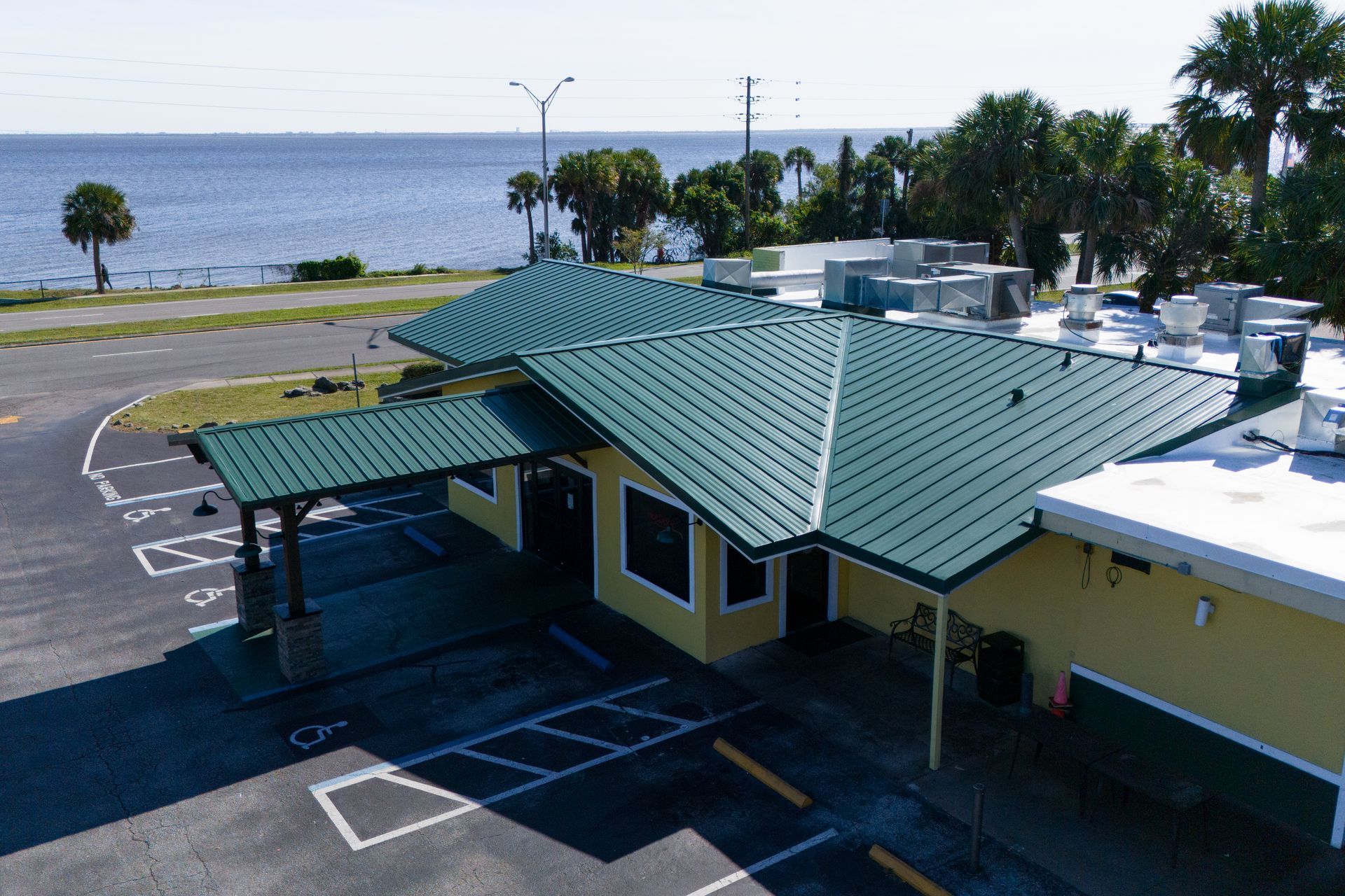 Commercial metal roofing in Melbourne, FL