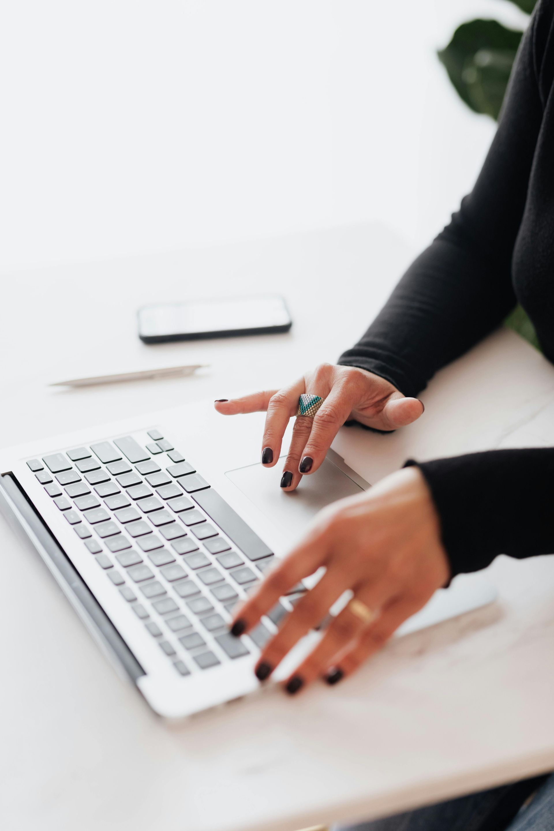 Digital marketing expert creating responsive web designs for San Diego businesses.