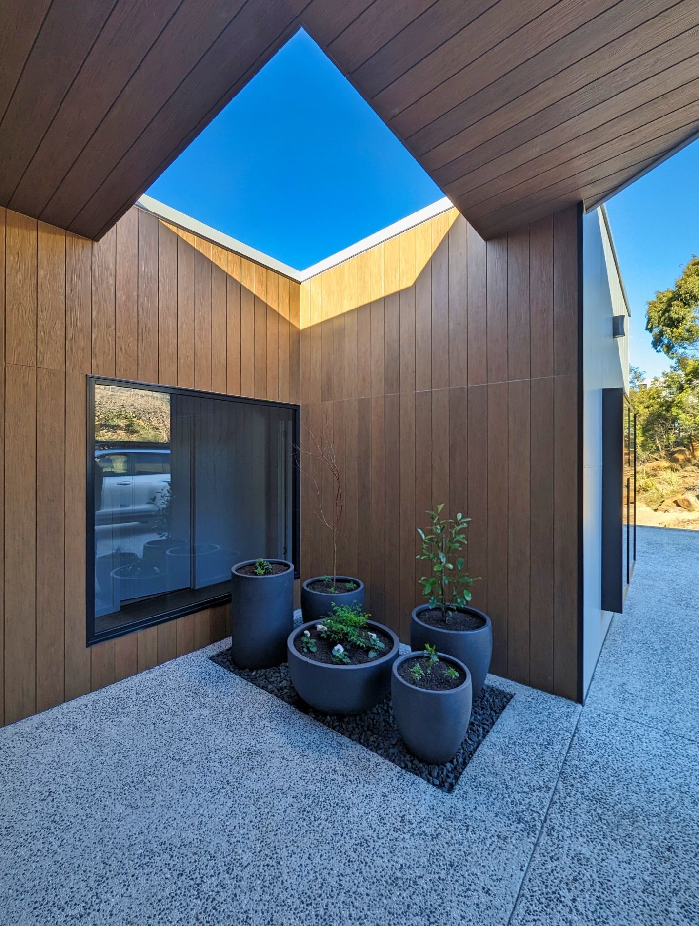 Allison House Outdoor — Launceston, TAS — CMK Architects