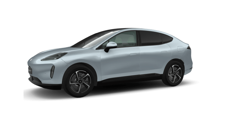 SUV compacto prateado visto de lado sobre um fundo branco.