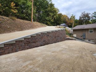 Retaining Wall built by Hays Rockworks
