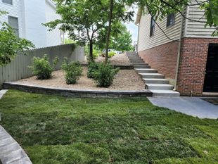 Retaining wall built by Hays Rock Works