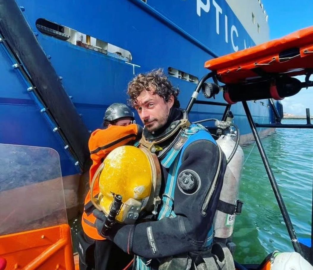 Sean van Hauwaert