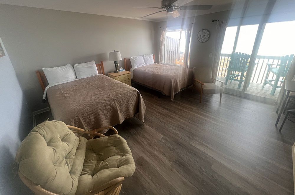 Standard 2 Double Beds