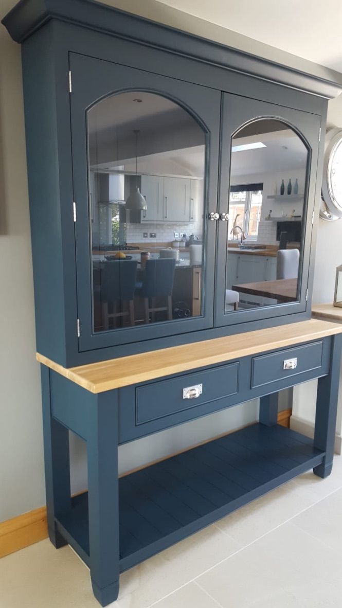 kitchen unit painting