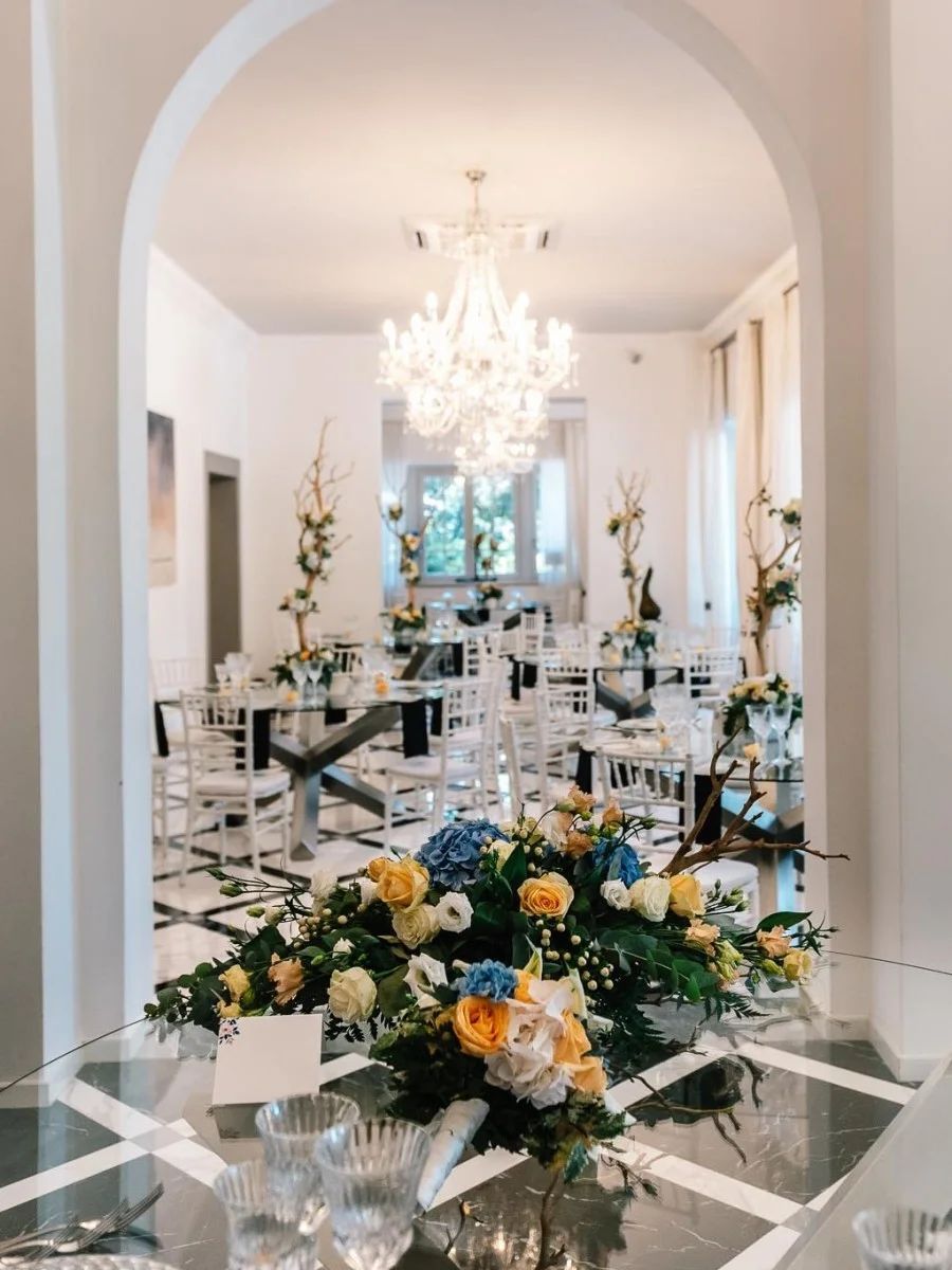wedding planner Umbria centrotavola elegante