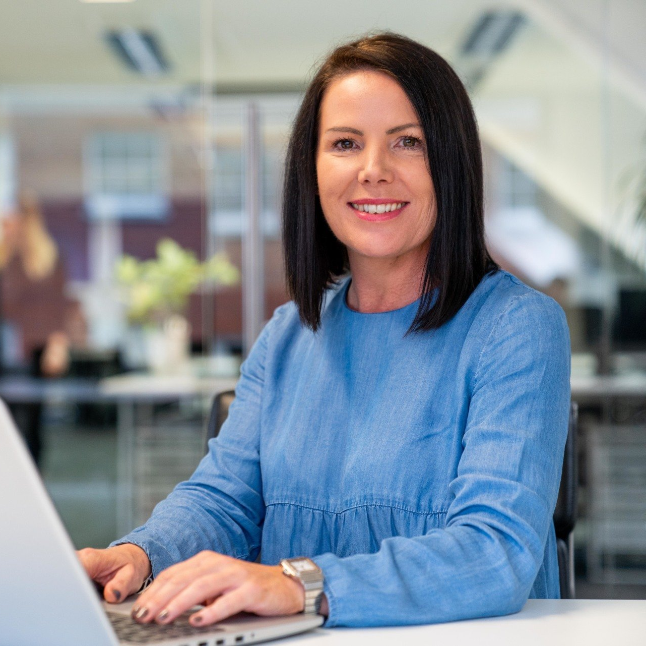 Lucy Mears-Brooks, Mortgage Adviser