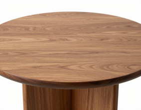 Round accent table