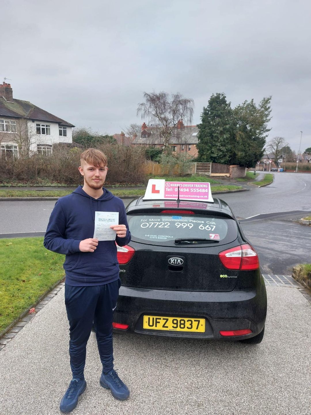 driving instructor warrington Kerrys driver training