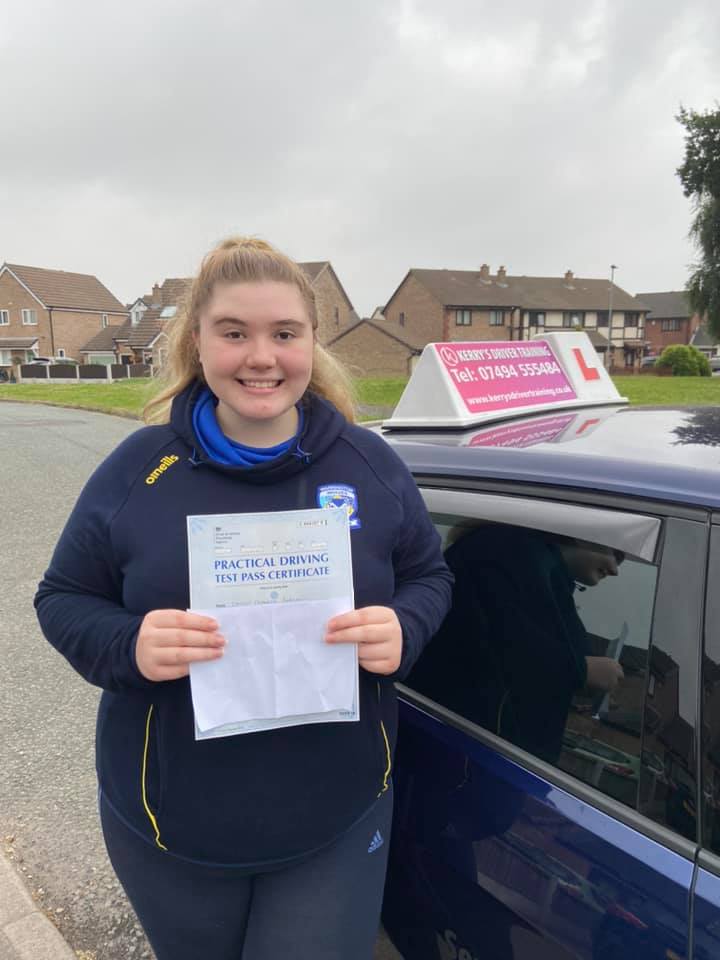 driving instructor warrington Kerrys driver training
