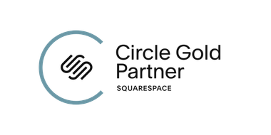 The squarespace circle member logo is black and white on a white background.