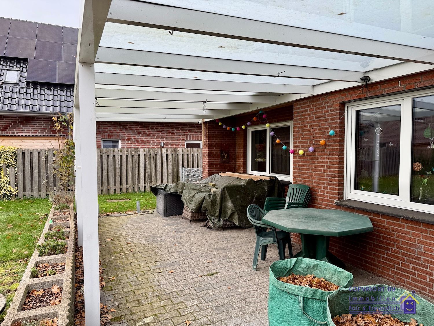 Modernisiertes Einfamilienhaus mit PV-Anlage, Wärmepumpe & modernem Komfort in Papenburg Obenende