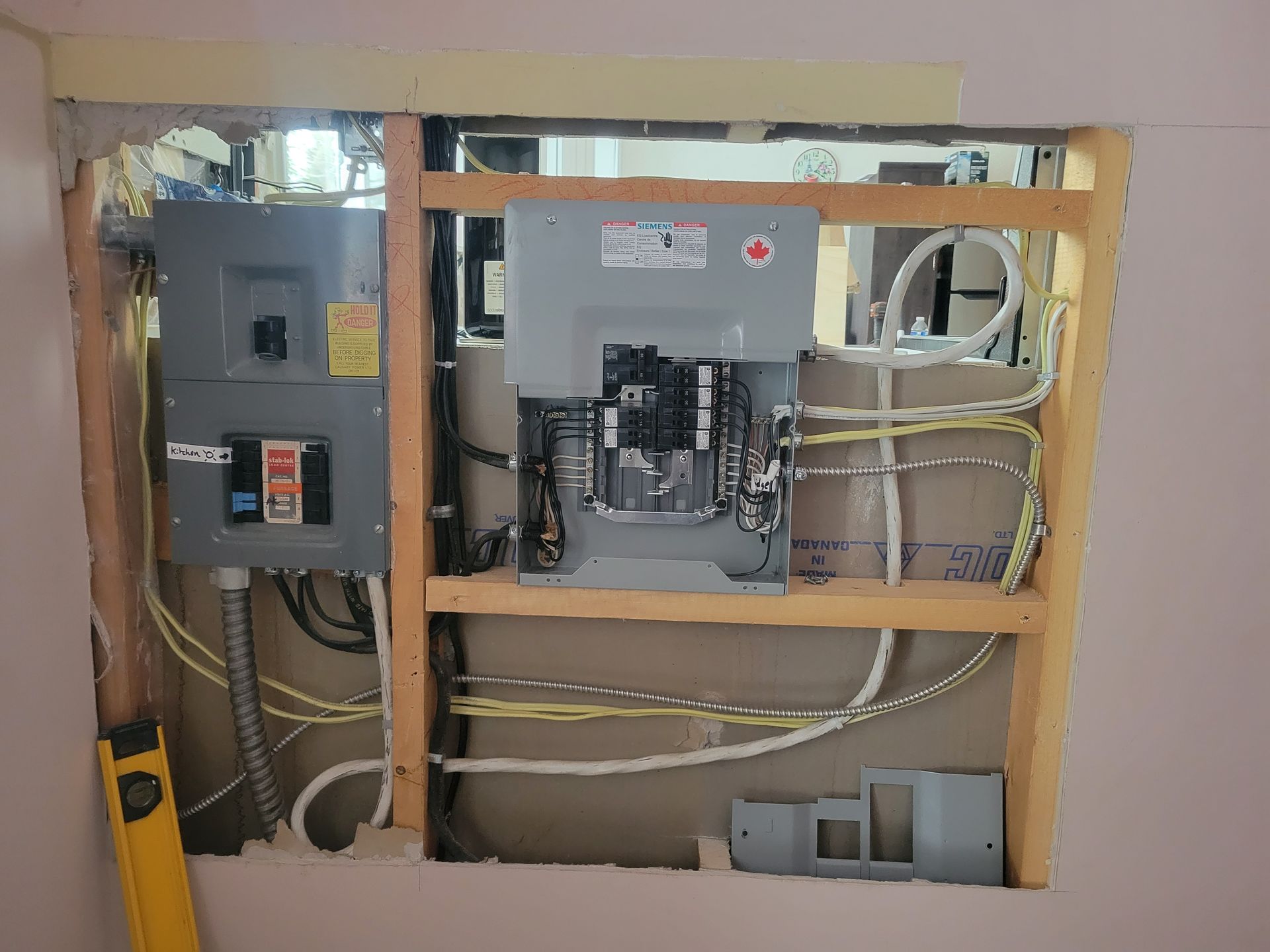 Electrical panel in an Edmonton home that was pigtailed for aluminum wiring