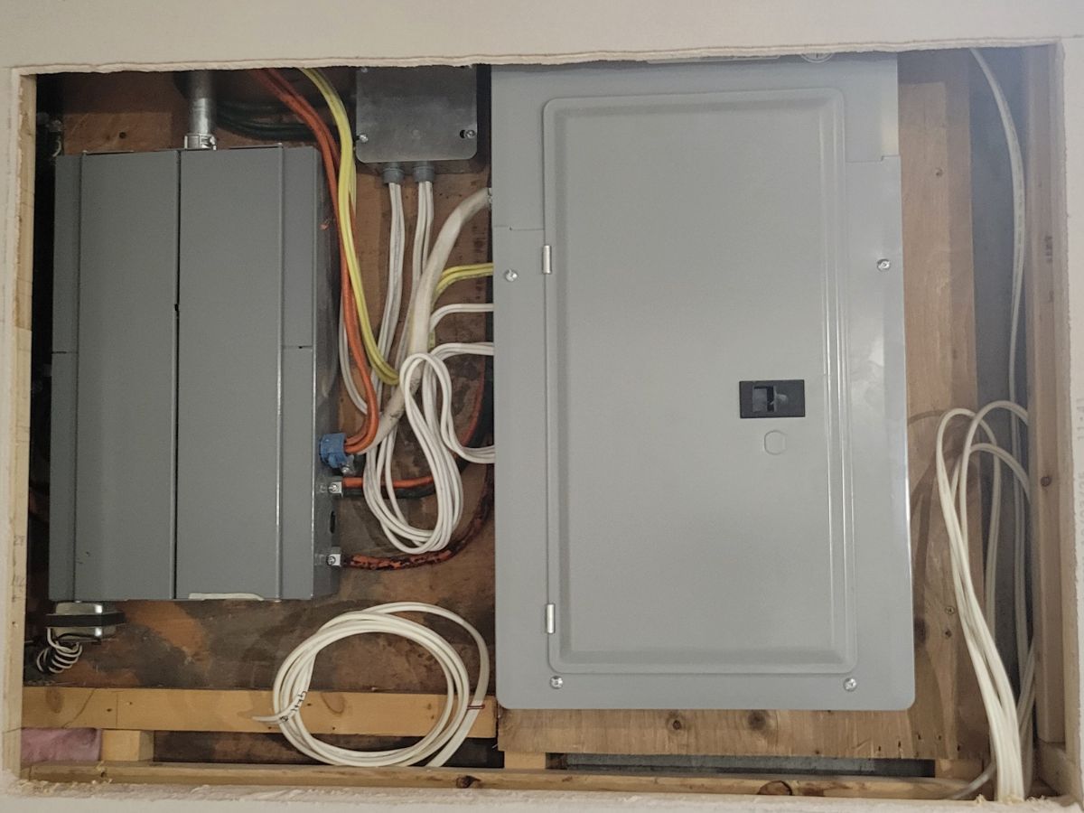Electrical panel in an Edmonton home that was pigtailed for aluminum wiring
