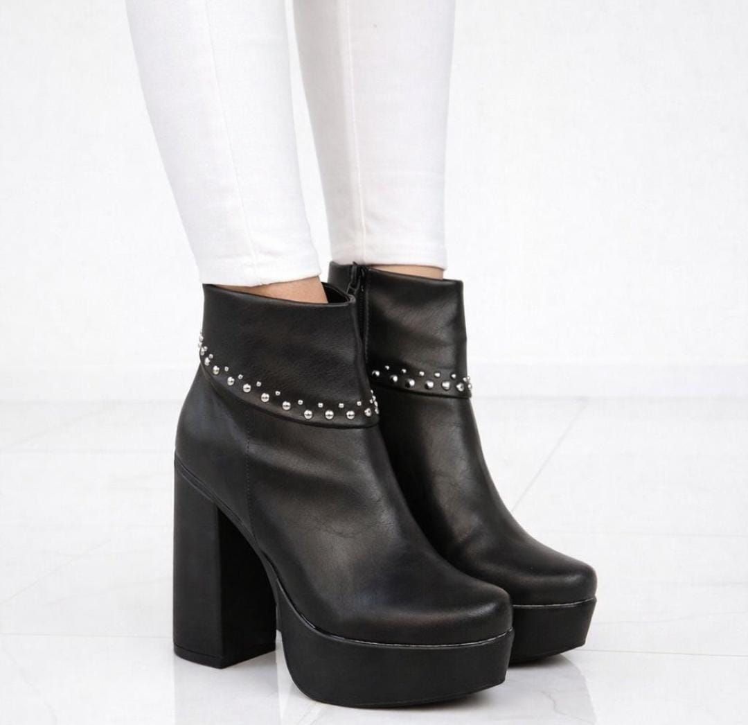 Zapatos Altos NV