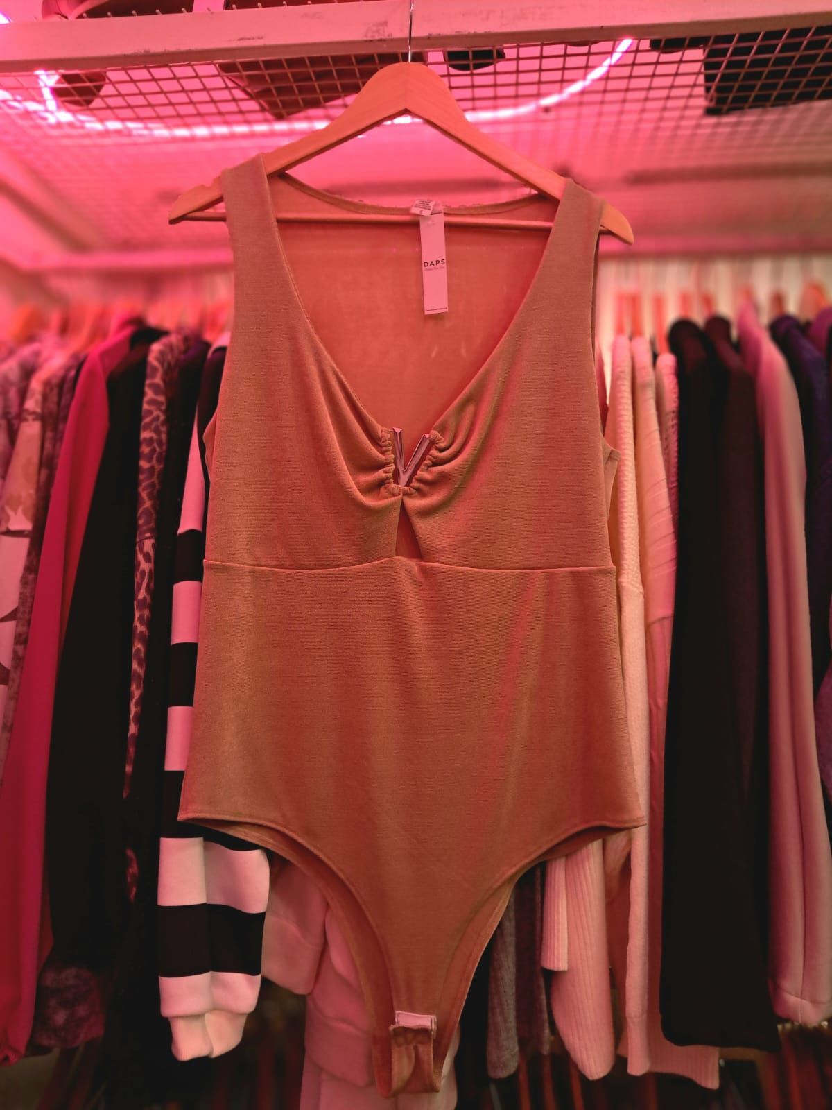 Body escote