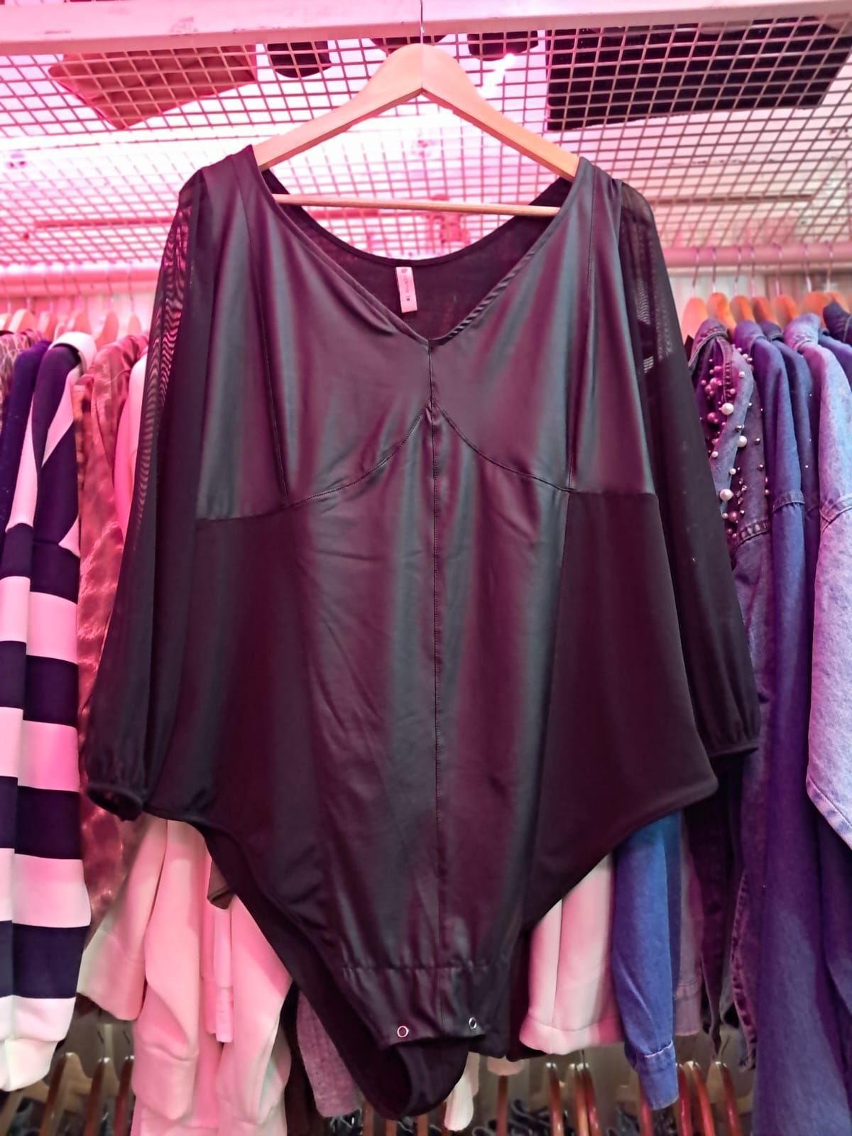 BODY NEGRO ECOCUERO Y TUL