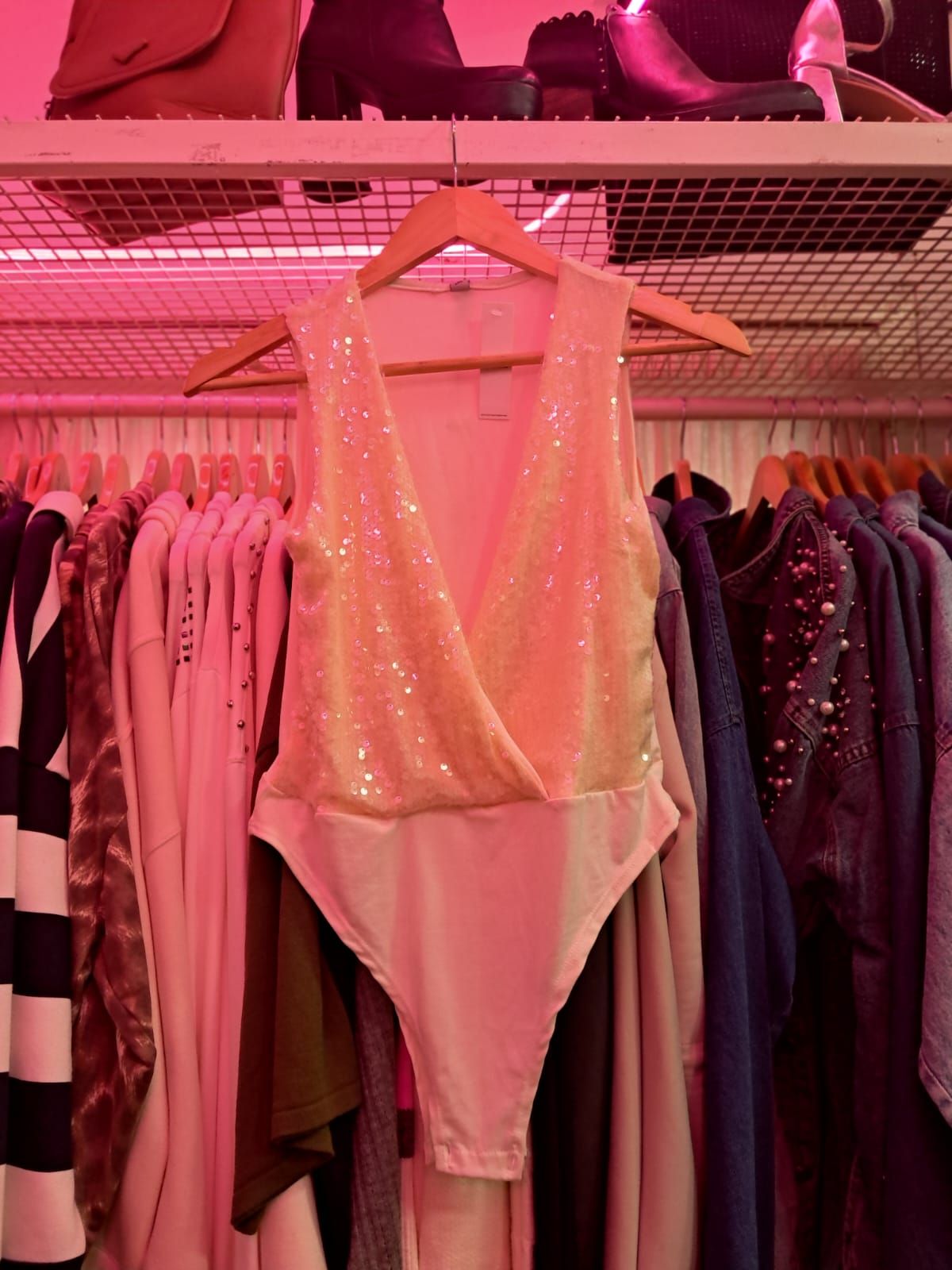 Body de lentejuelas