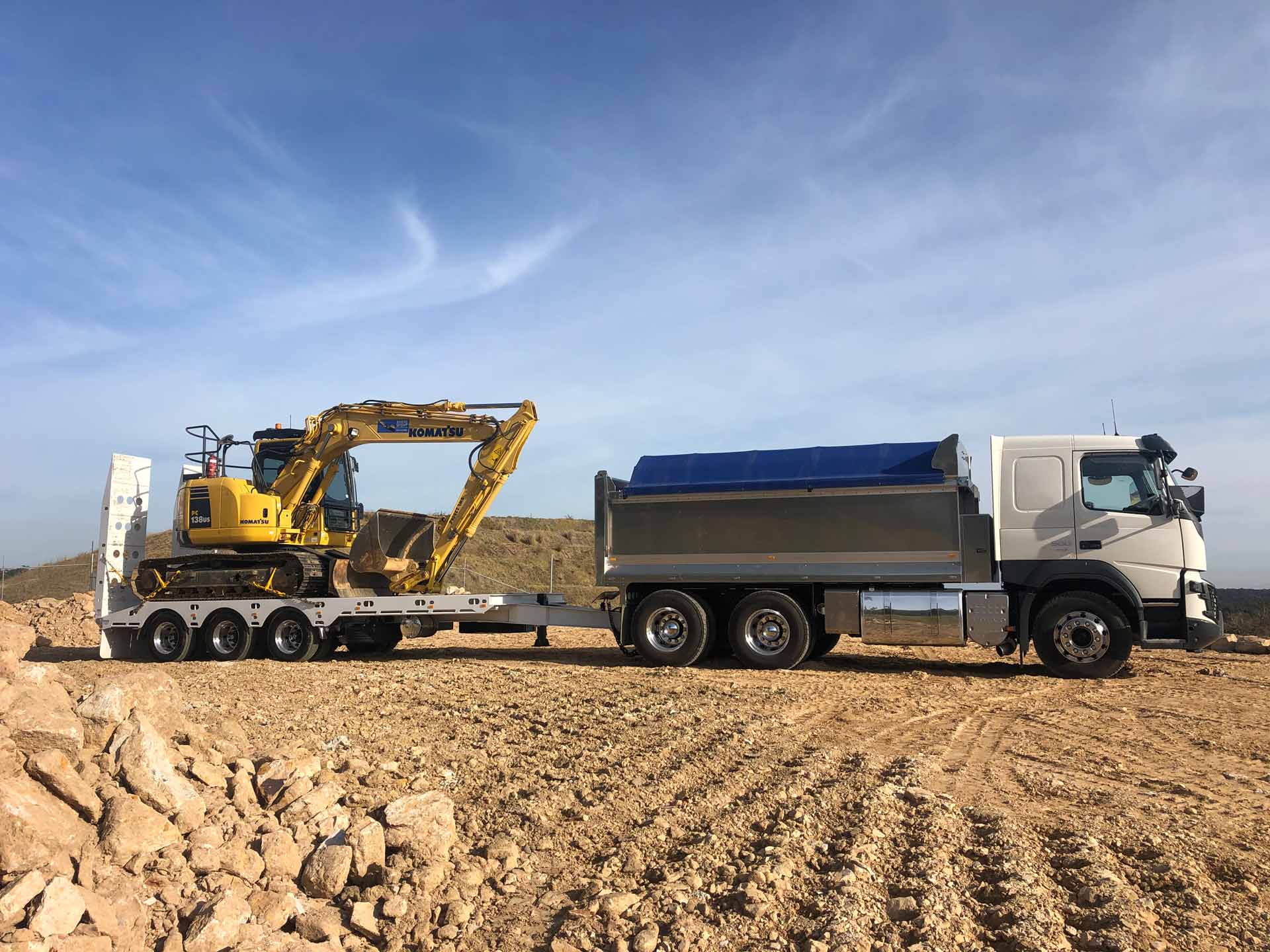 An Excavator Pulling a Truck | Belrose, Nsw | Shane Wight Excavation