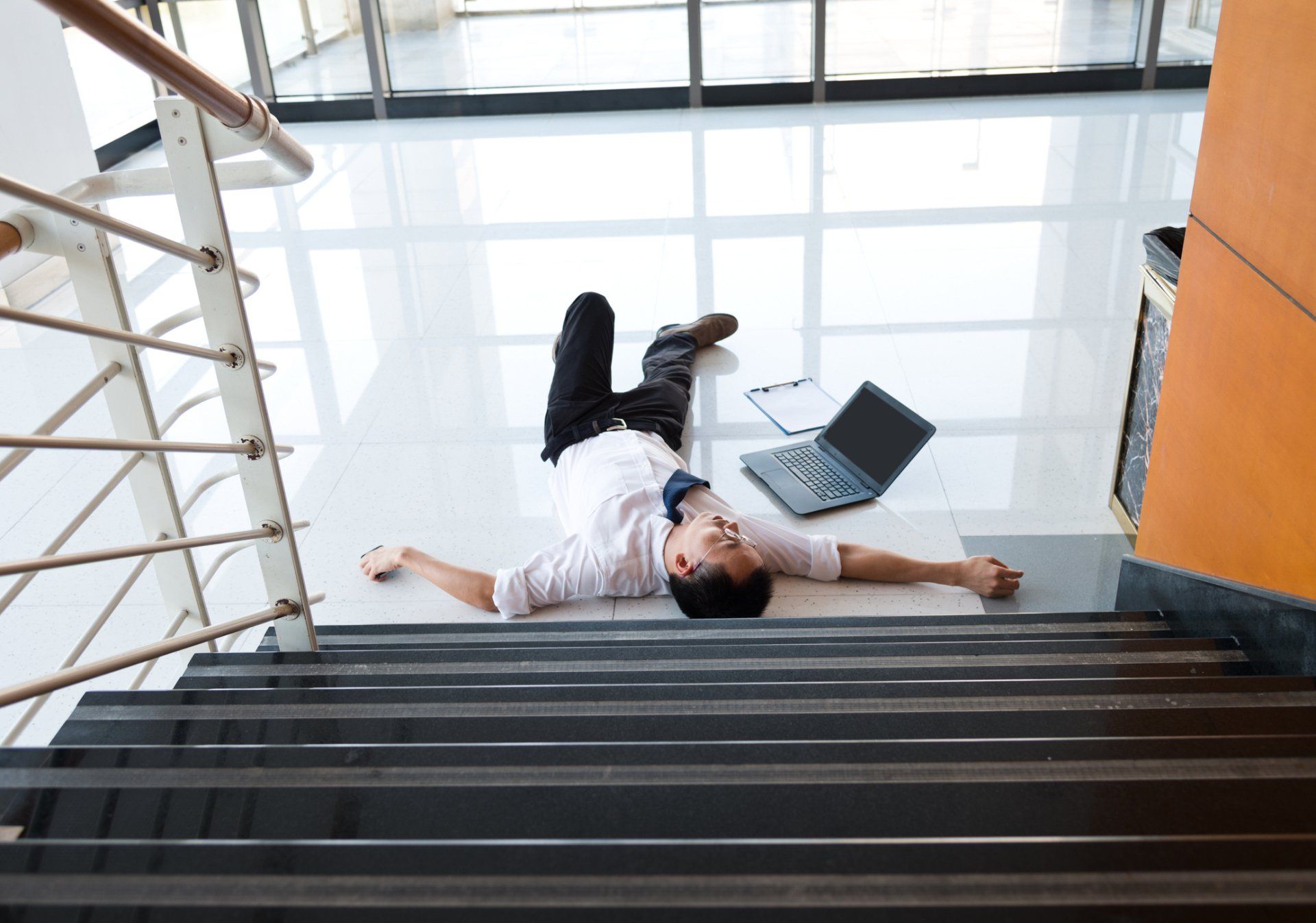 Worker Slips — El Paso, TX — The Enriquez Law Firm
