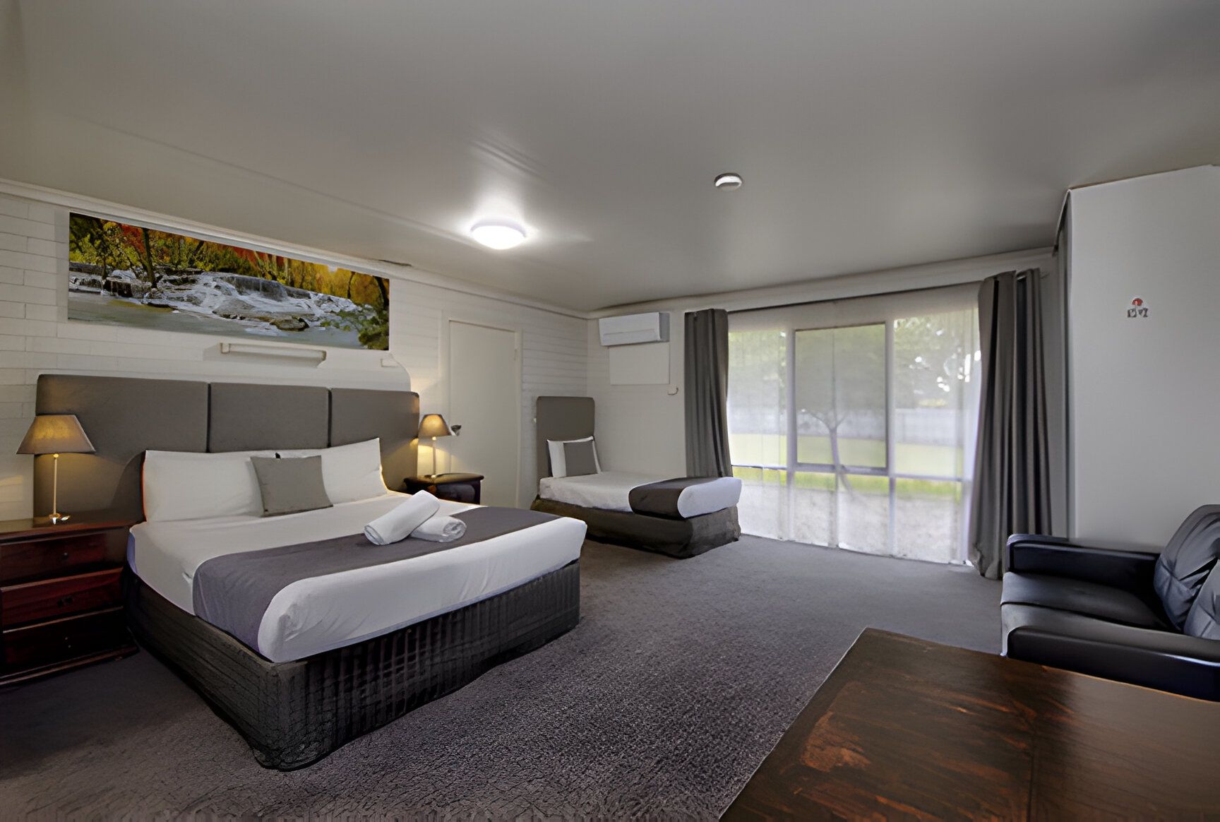 DELUXE STUDIO SUITE - Frankston Motel