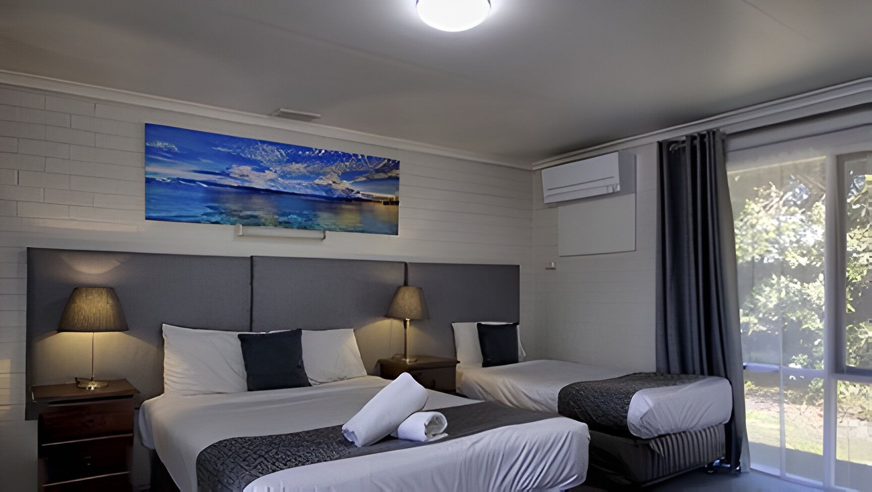 DELUXE TWIN SHARE SUITE - Frankston Motel