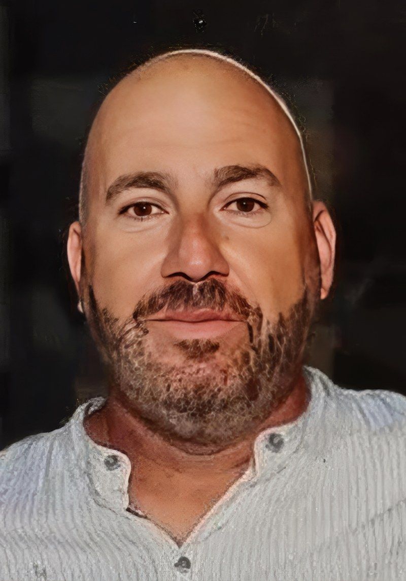 נועם אליקים