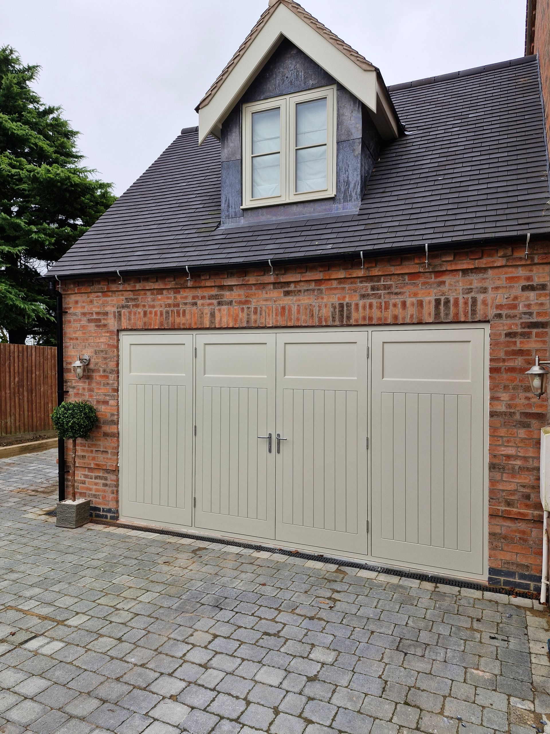 Made To Measure Grage Doors