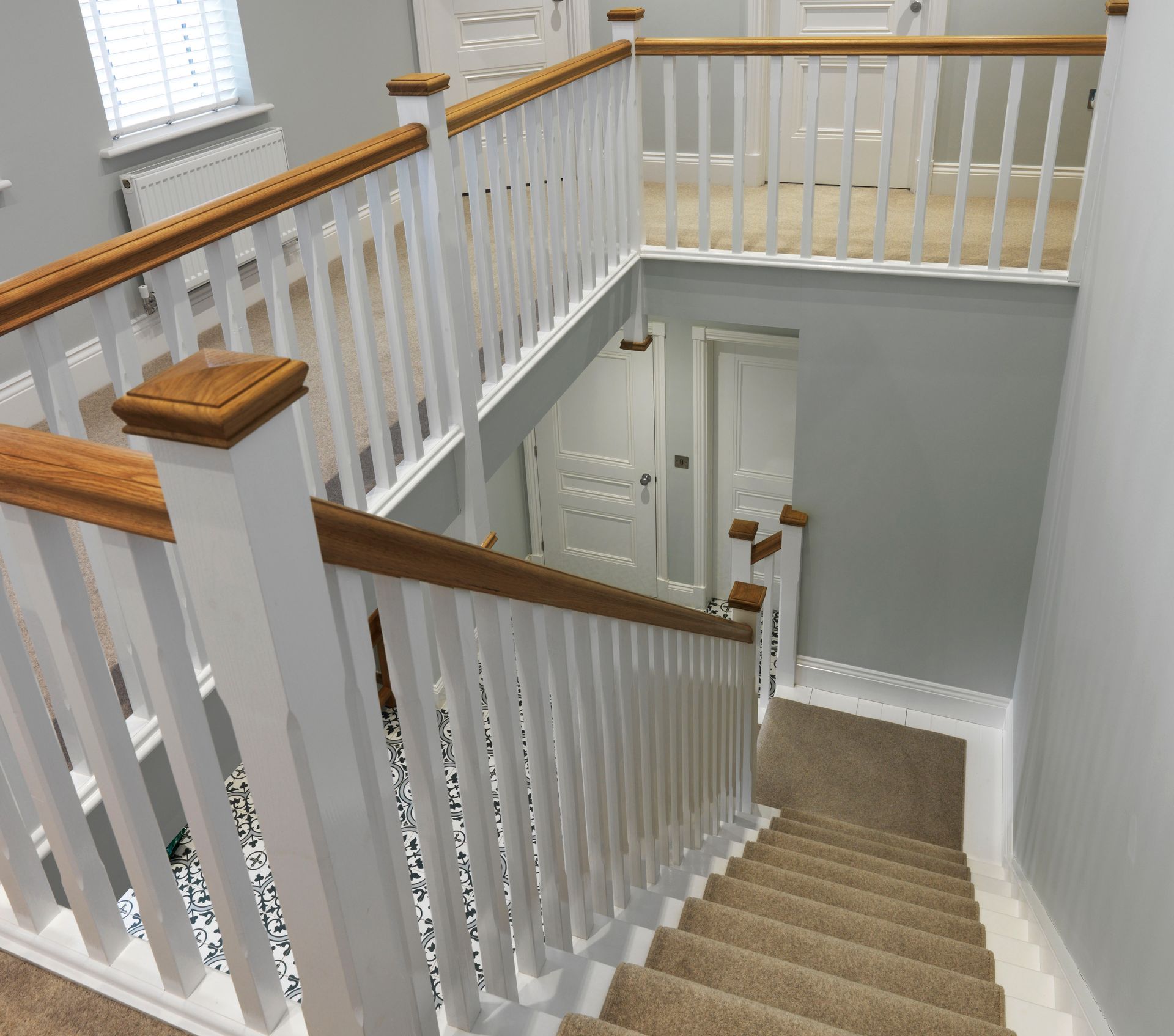 Glass balustrade staircase