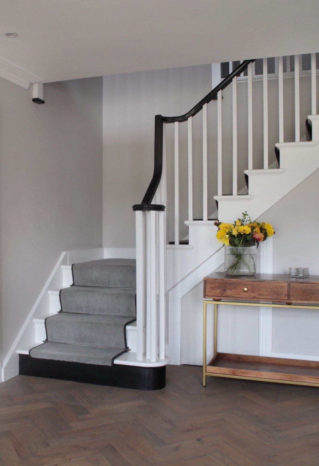 Cut String With Curved Handrail - Bespoke Staircases - Central Joinery Group
