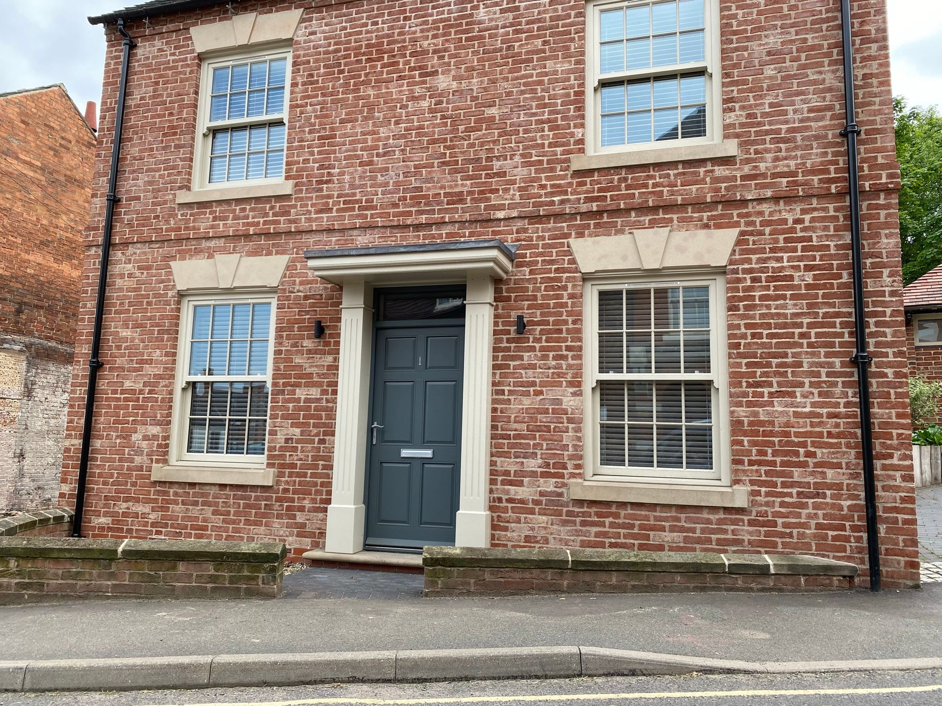 Spring Balanced Sliding Sash  Windows