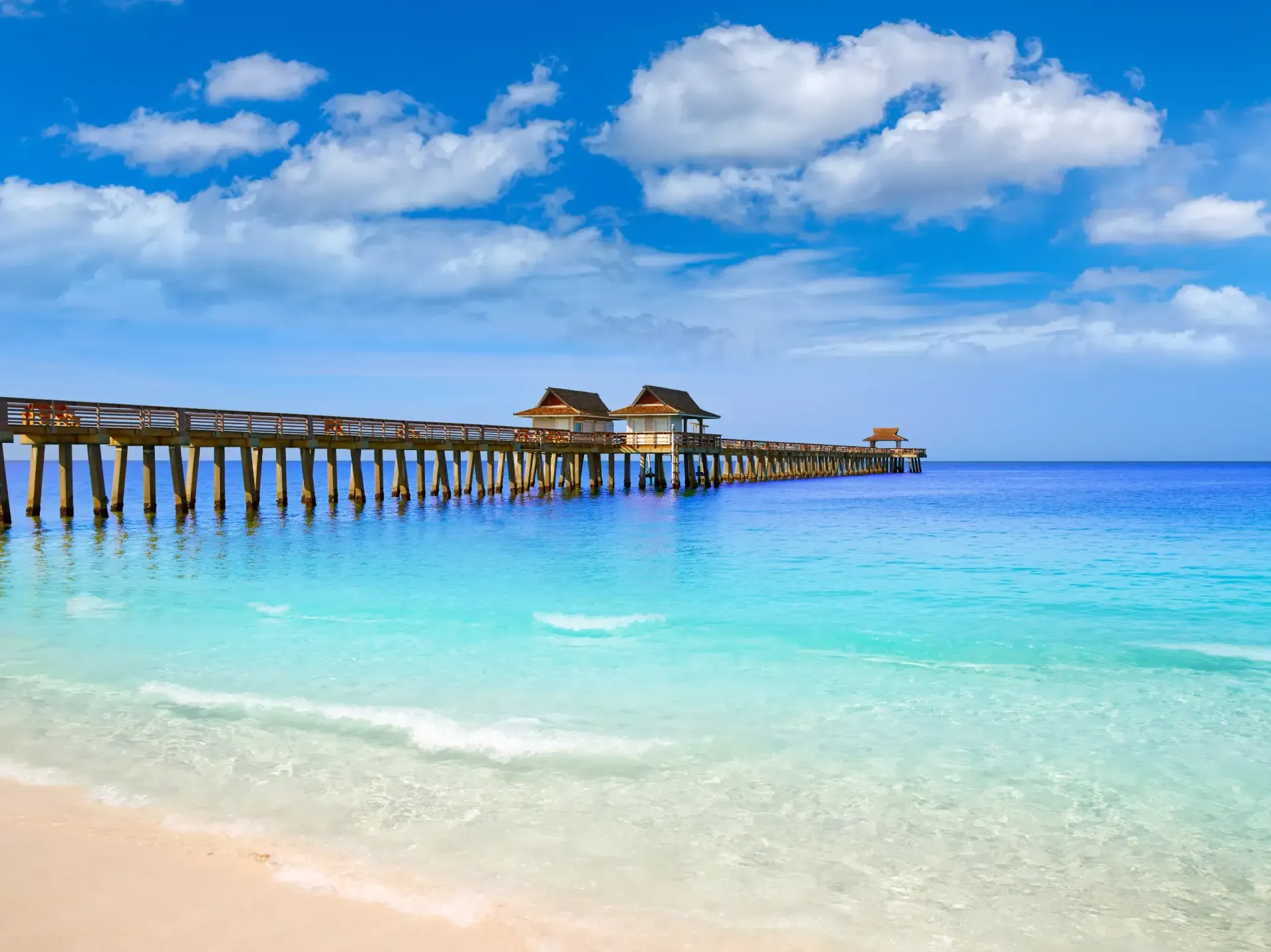 Naples Epoxy Flooring Trends for 2025: Hottest Residential Looks
