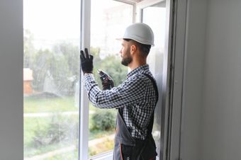 Window Screens BC Workman Installing Window Screens