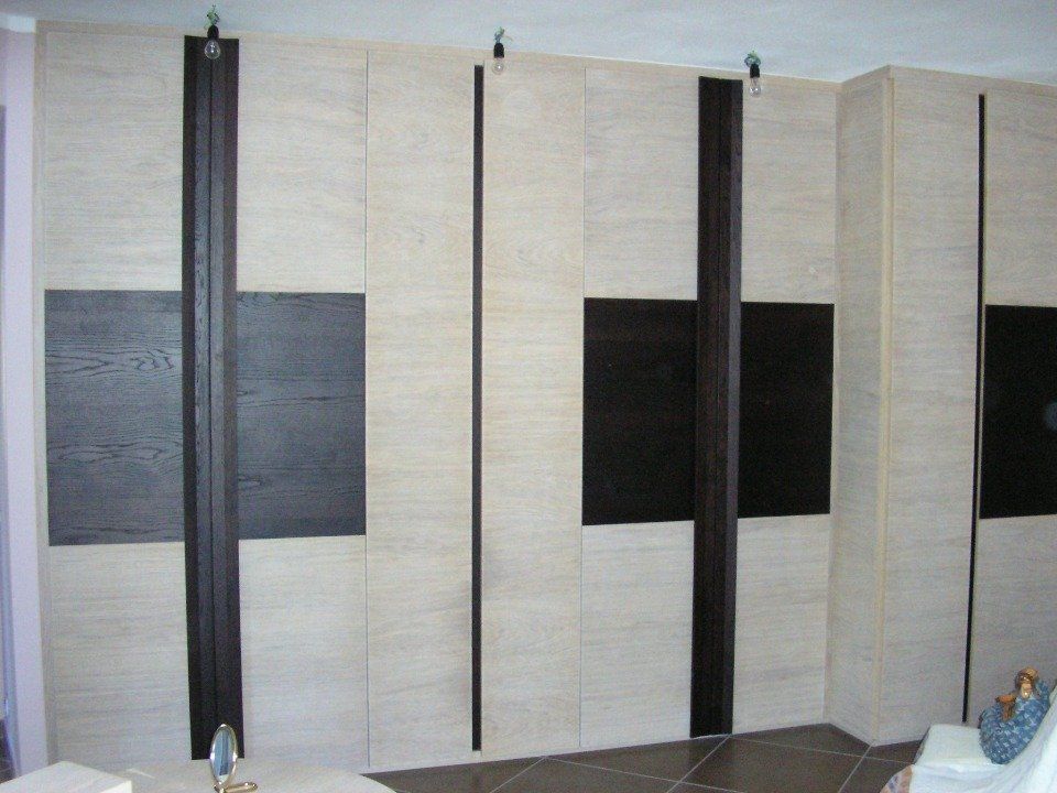 armadi in legno