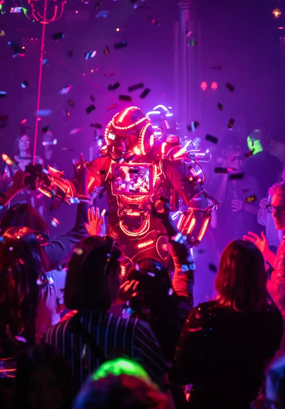 Silva Blu Stiltwalkers Led Robots