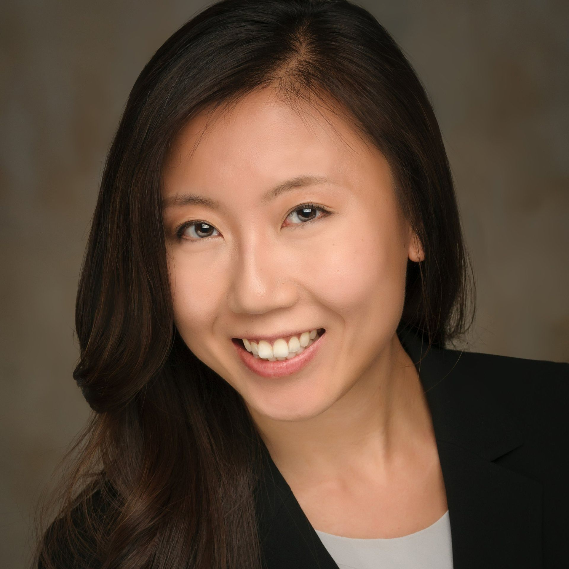 Sierra Jin, M.D., Comprehensive Ophthalmology Cornea Specialist, Cataract Surgeon