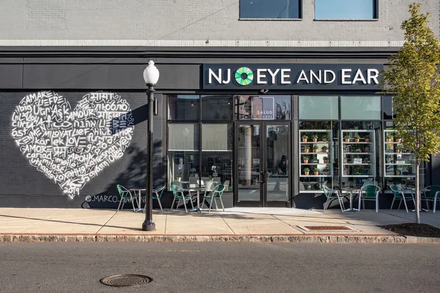NJ EYE AND EAR