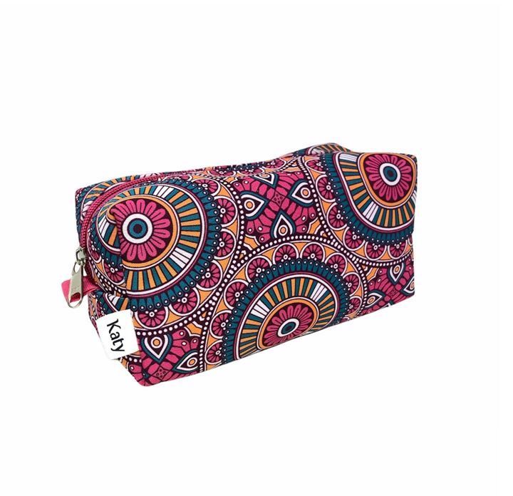 Necessarie Katy