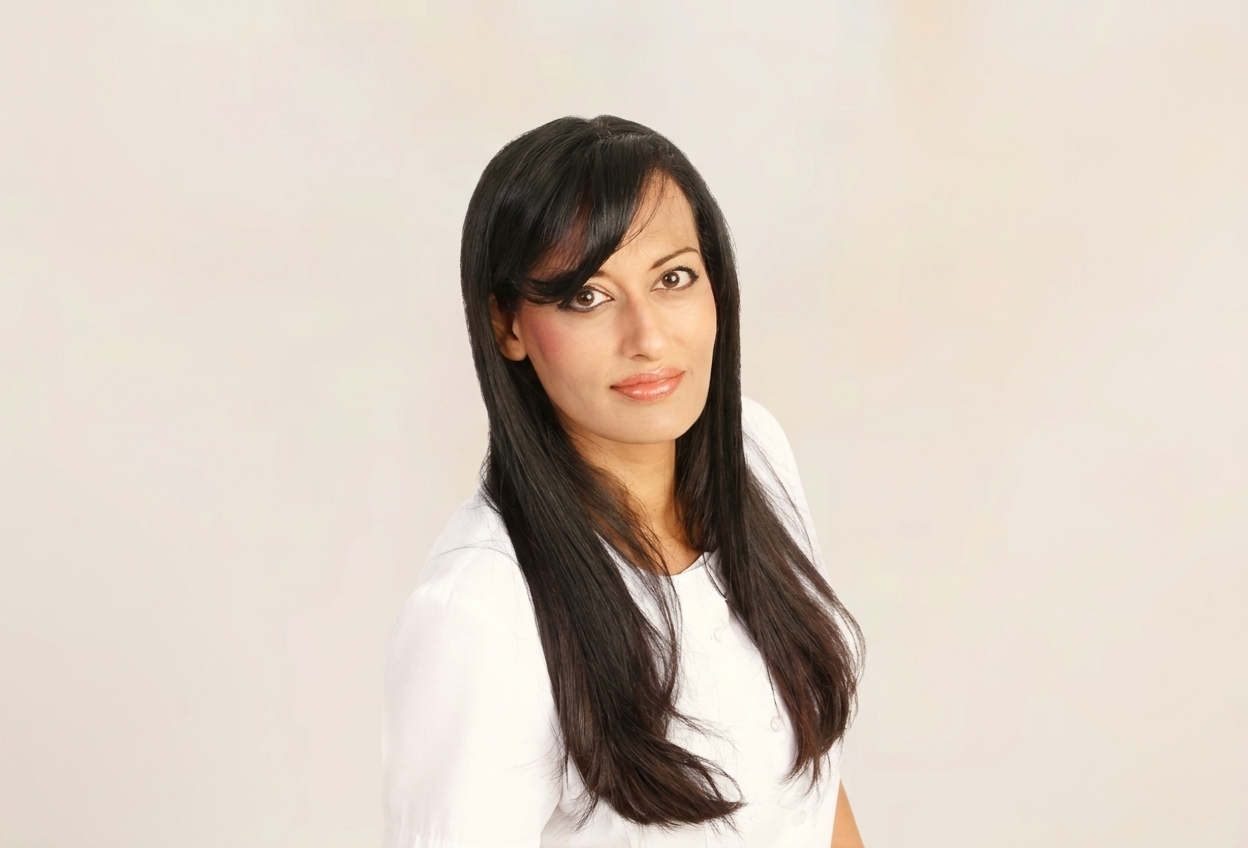 Camilla Singh, Registered Massage Therapist