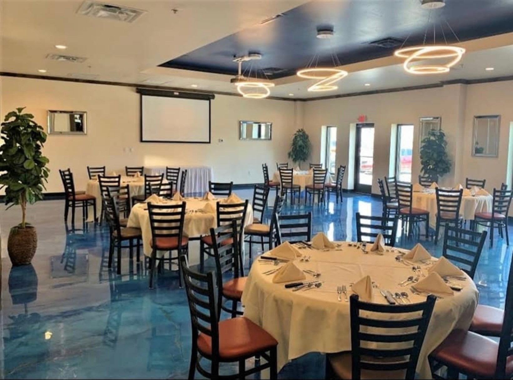 Metallic Reflector Enhancer Concrete Flooring Offered  With Epoxy and Polyaspartic Urethane.