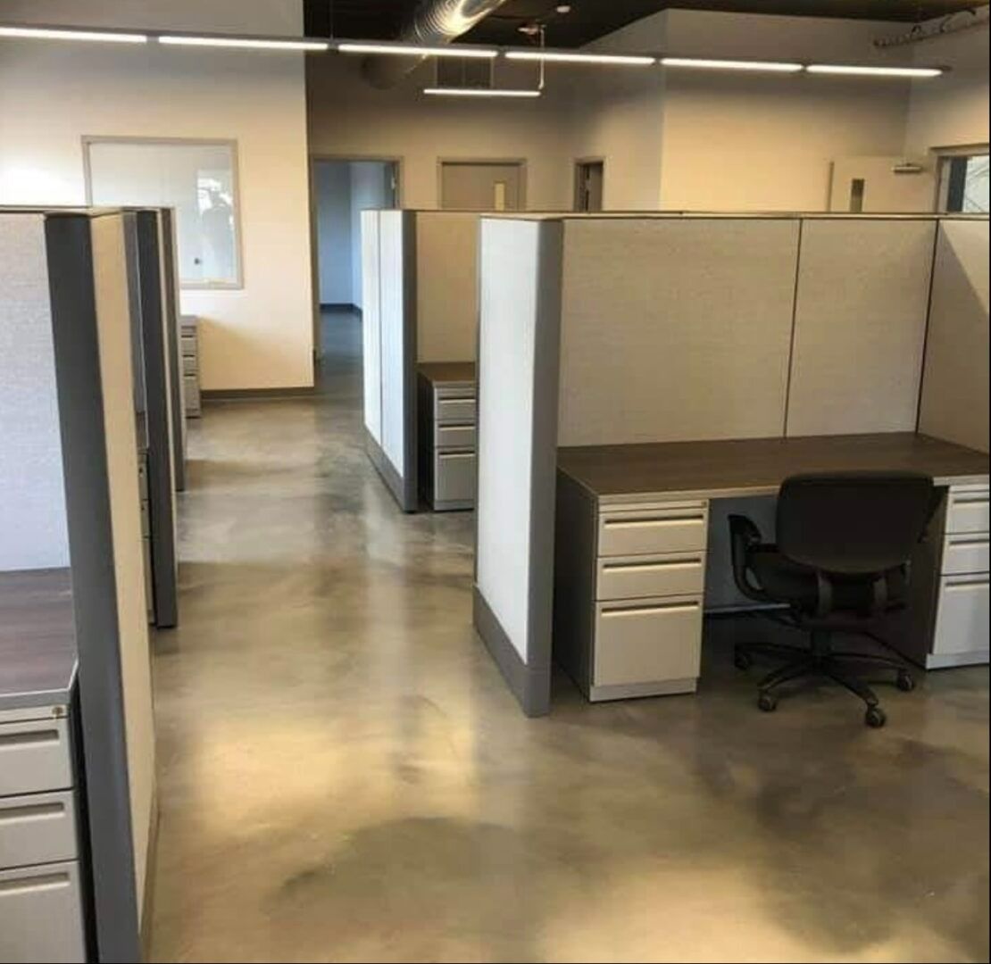Metallic Reflector Enhancer Concrete Flooring Offered  With Epoxy and Polyaspartic Urethane.