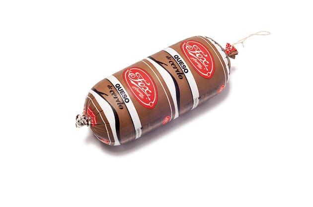 Cilindro marrón de queso 