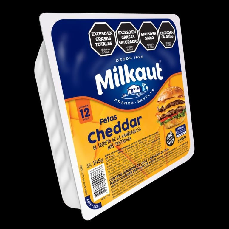 Paquete de queso Cheddar Fetas Milkaut con información nutricional e imagen de la hamburguesa.