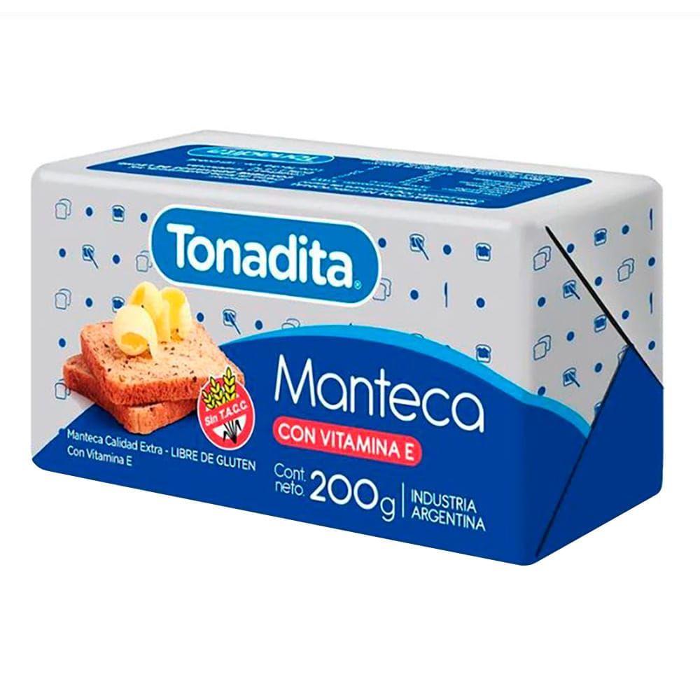Envase de mantequilla etiquetado 