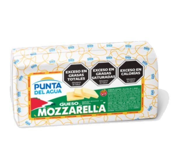 Bloque de queso mozzarella Punta Del Agua con etiquetas de 