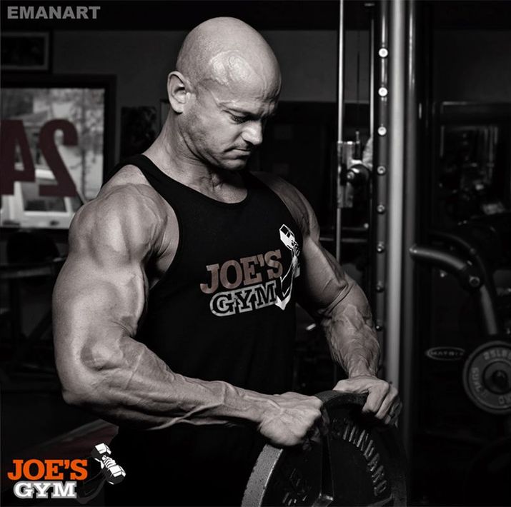 Joe’s Gym Man Working Out
