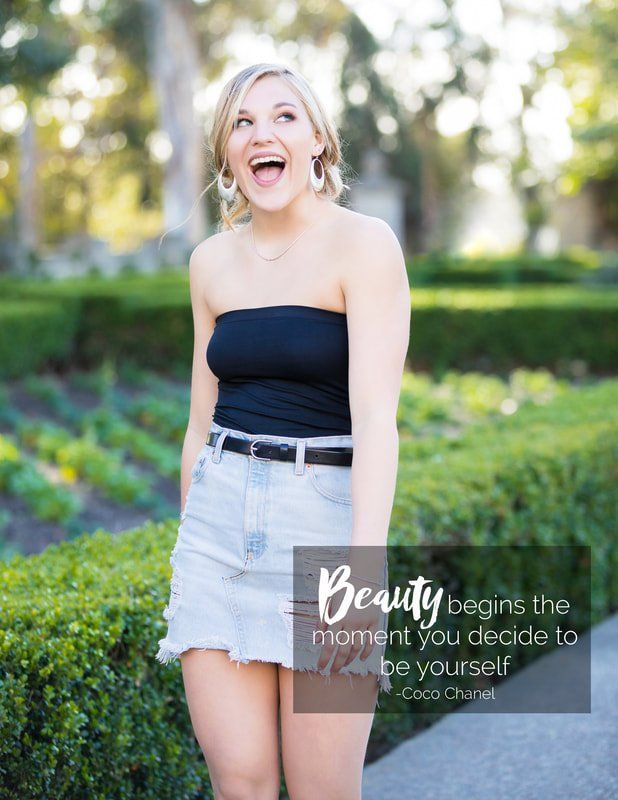Orange County senior portrait in a sunlit park