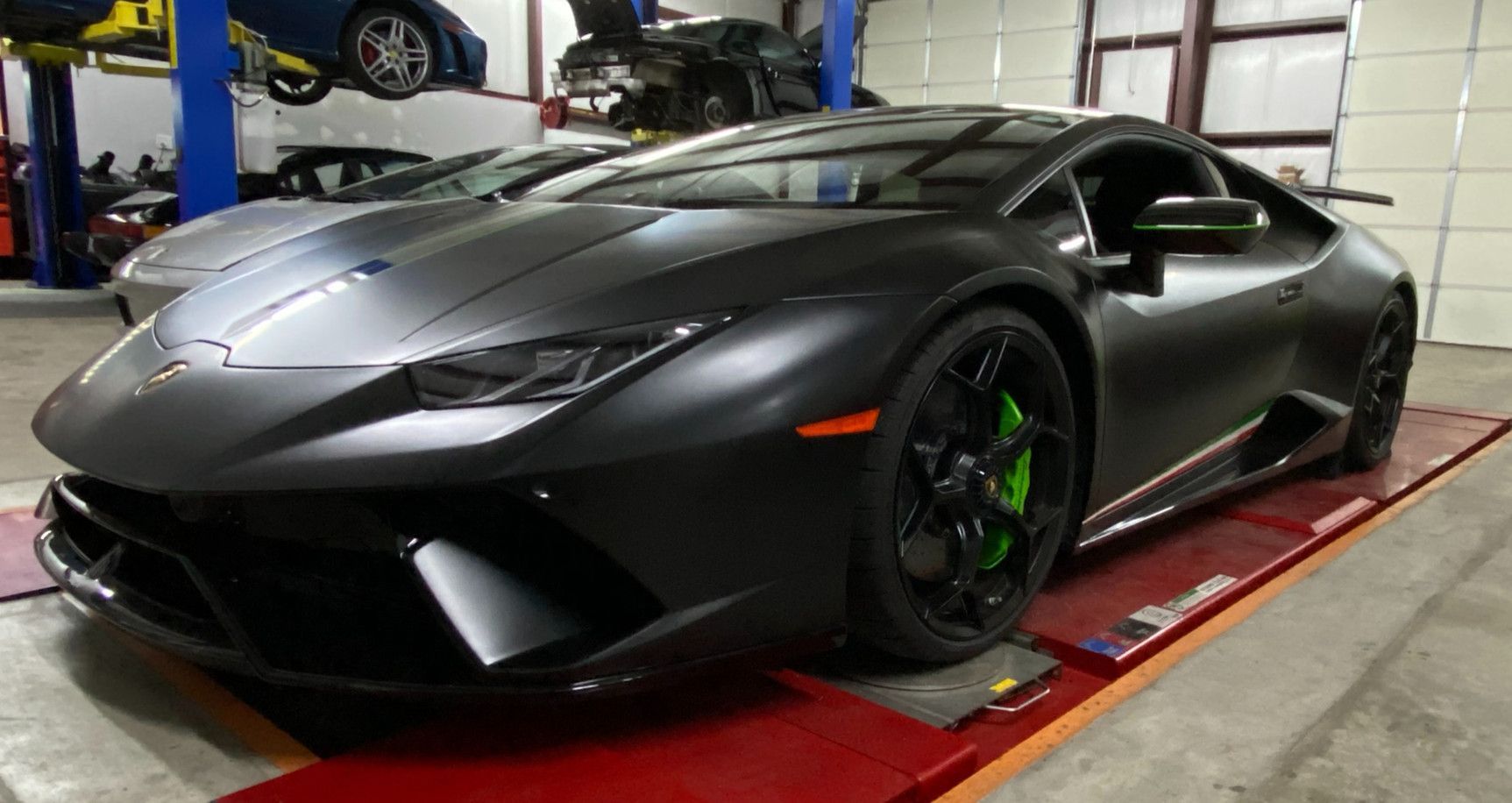 Lamborghini 6