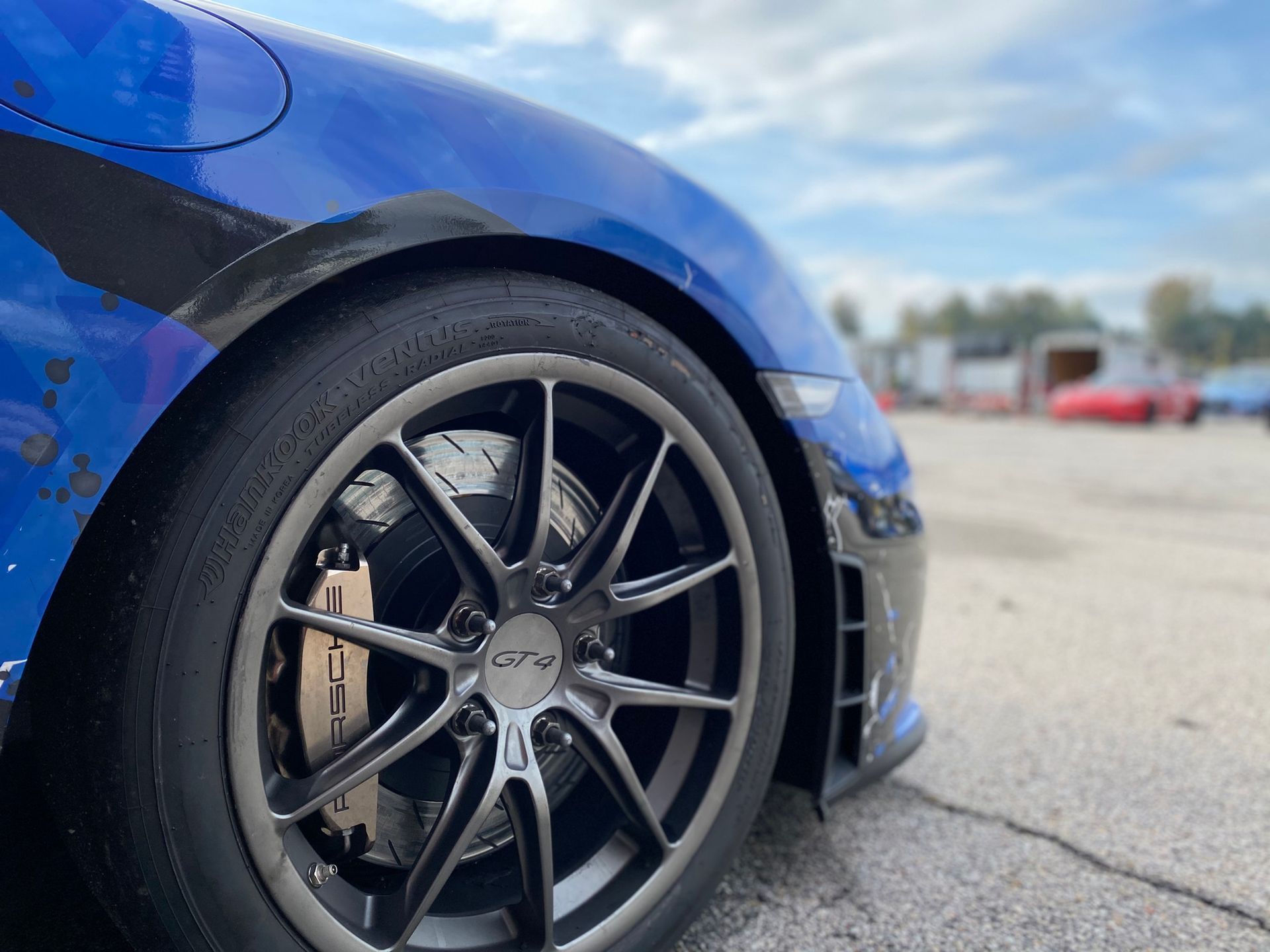 Porsche 4