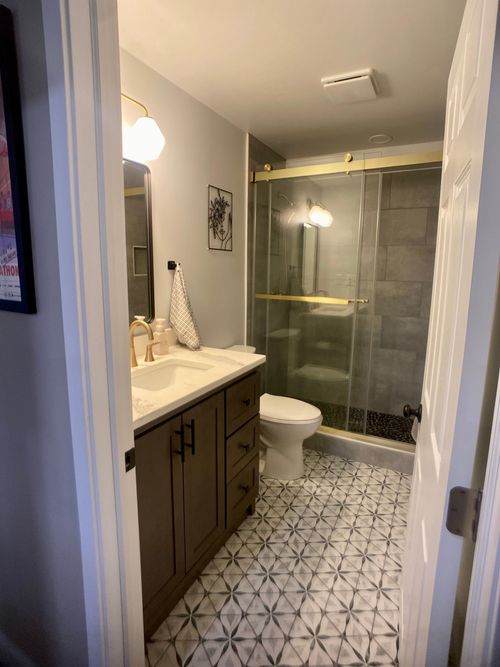 Bathroom remodeling with custom vanity cabinetry in Northern Kentucky home